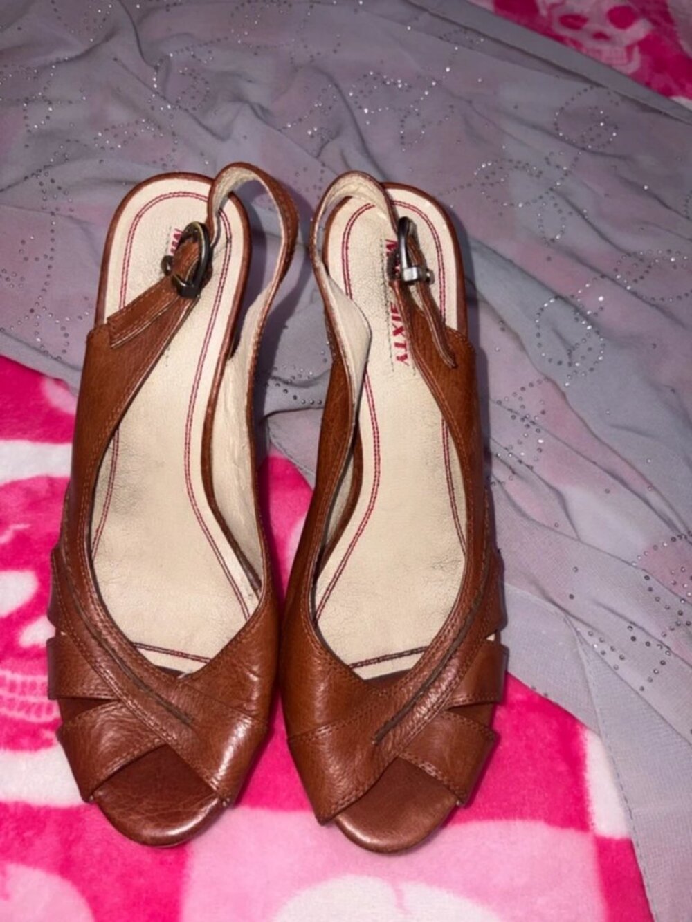 Miss Sixty cognac brown leather heels